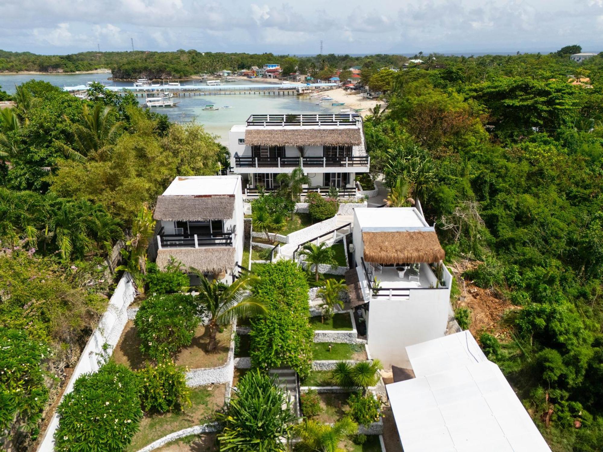 Blanco Beach Resort Malapascua Esterno foto