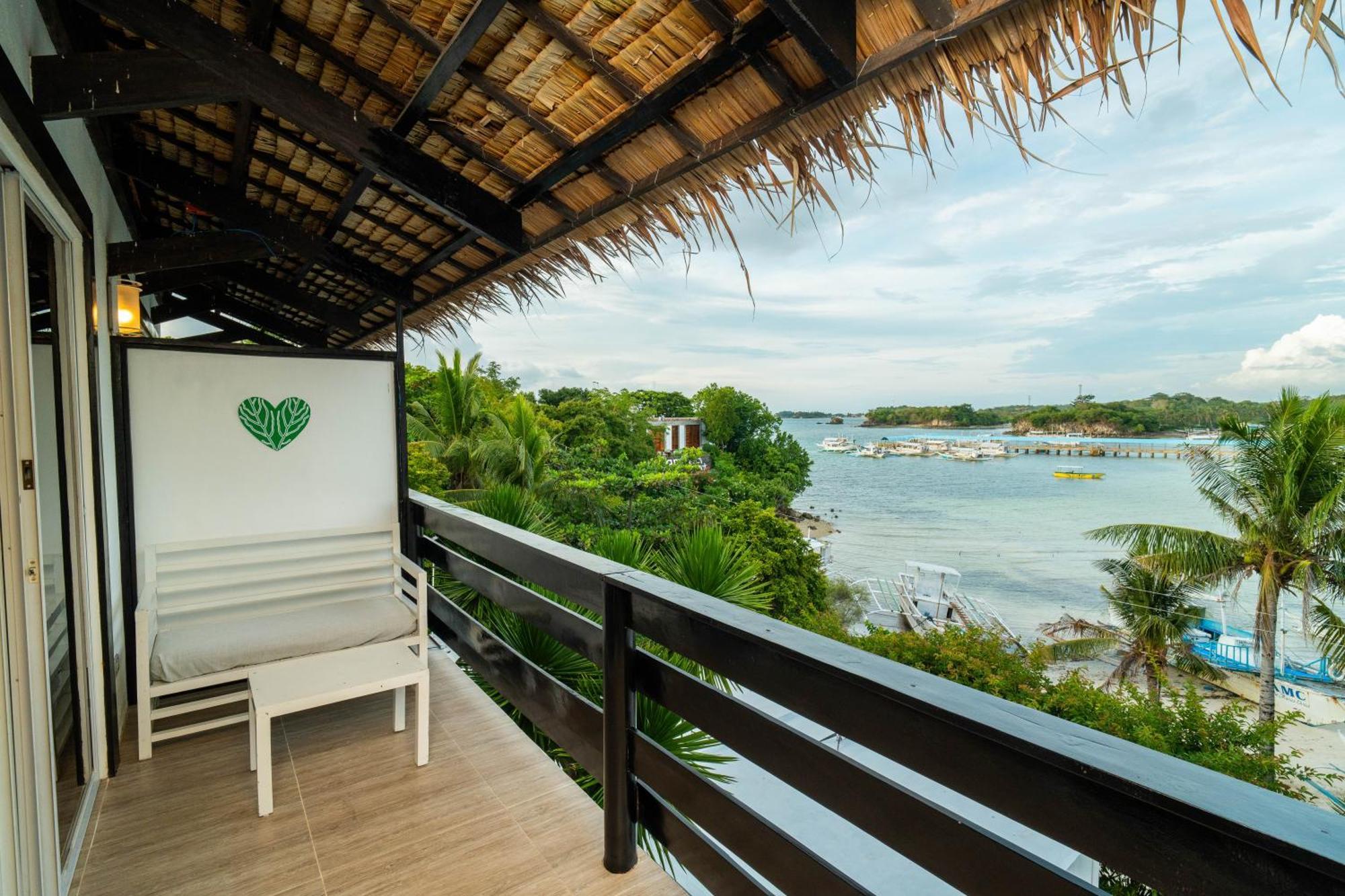 Blanco Beach Resort Malapascua Esterno foto
