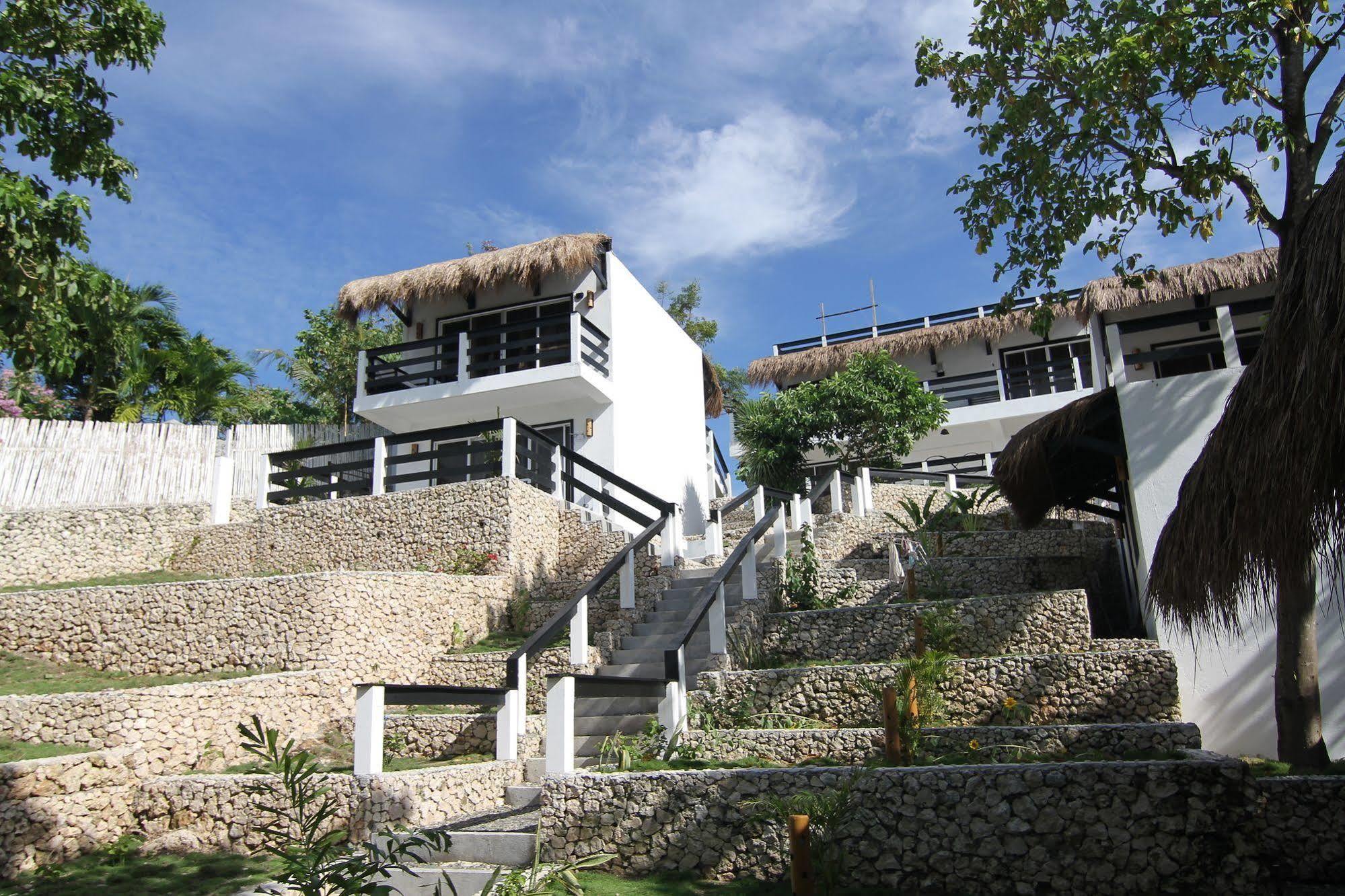 Blanco Beach Resort Malapascua Esterno foto